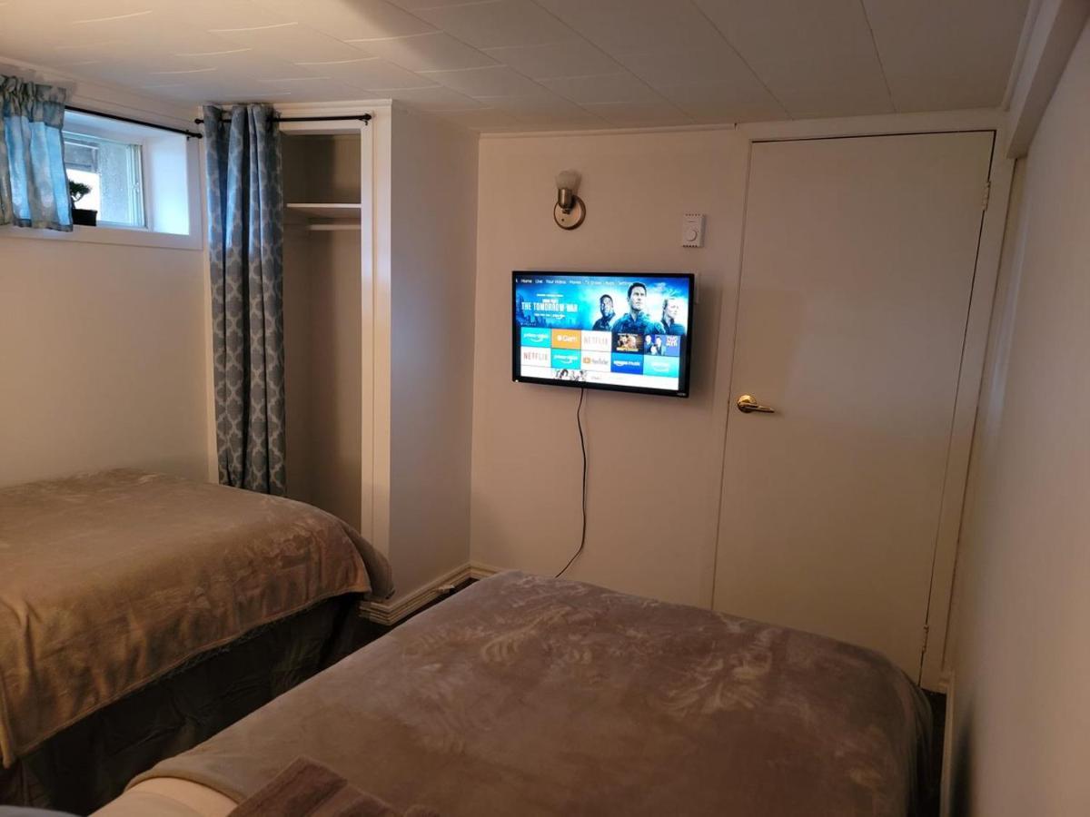 דירות אדמונדסטון Lower Level Apt 6Ft High Close To Hwy Netflix Wifi מראה חיצוני תמונה