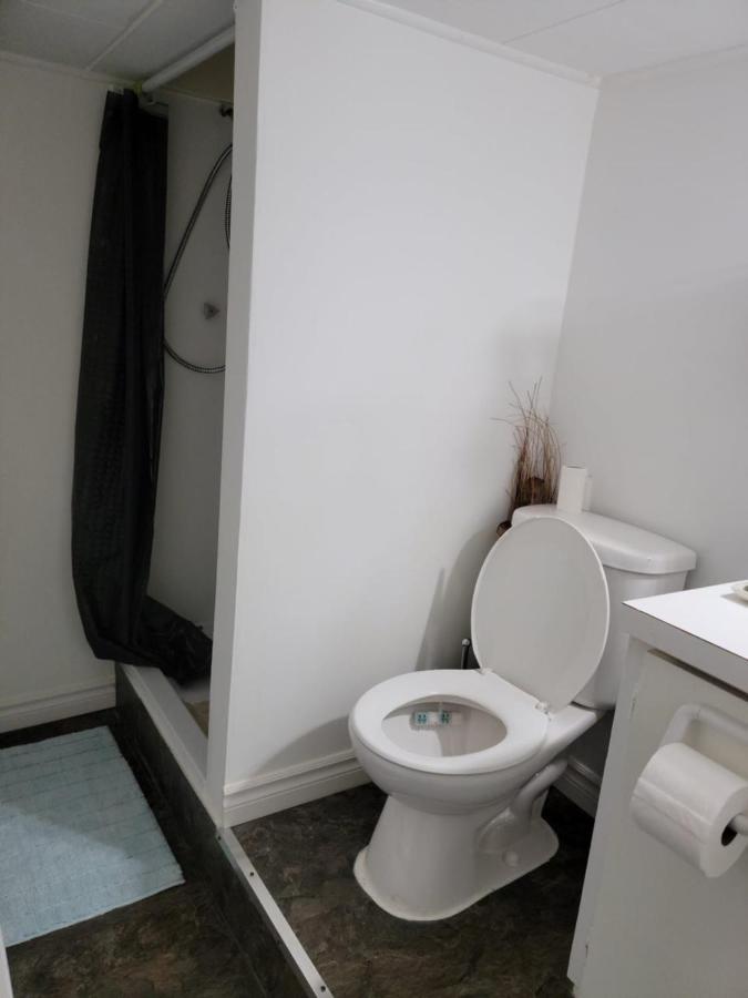 דירות אדמונדסטון Lower Level Apt 6Ft High Close To Hwy Netflix Wifi מראה חיצוני תמונה